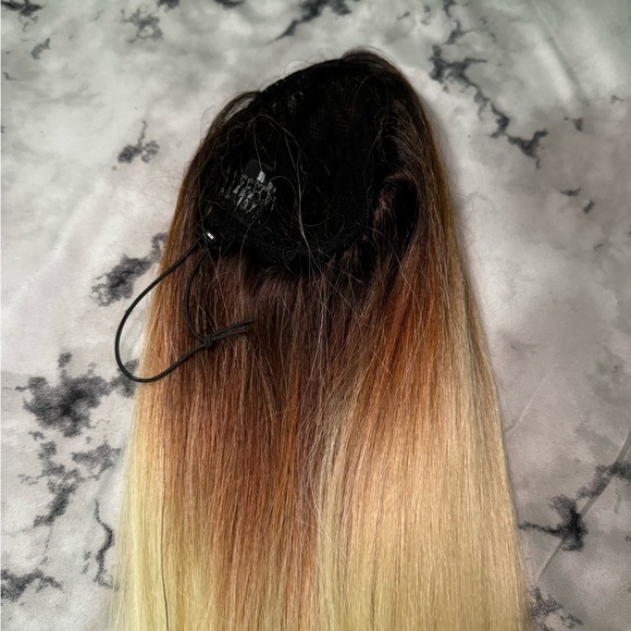 Hair pony tails - Picture 8 of 16